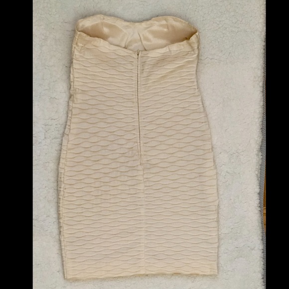 Strapless Sweetheart Dress - Picture 5 of 10